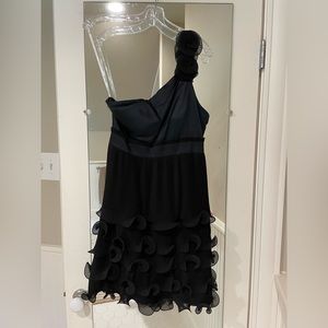 Phoebe couture size 6 black cocktail dress
